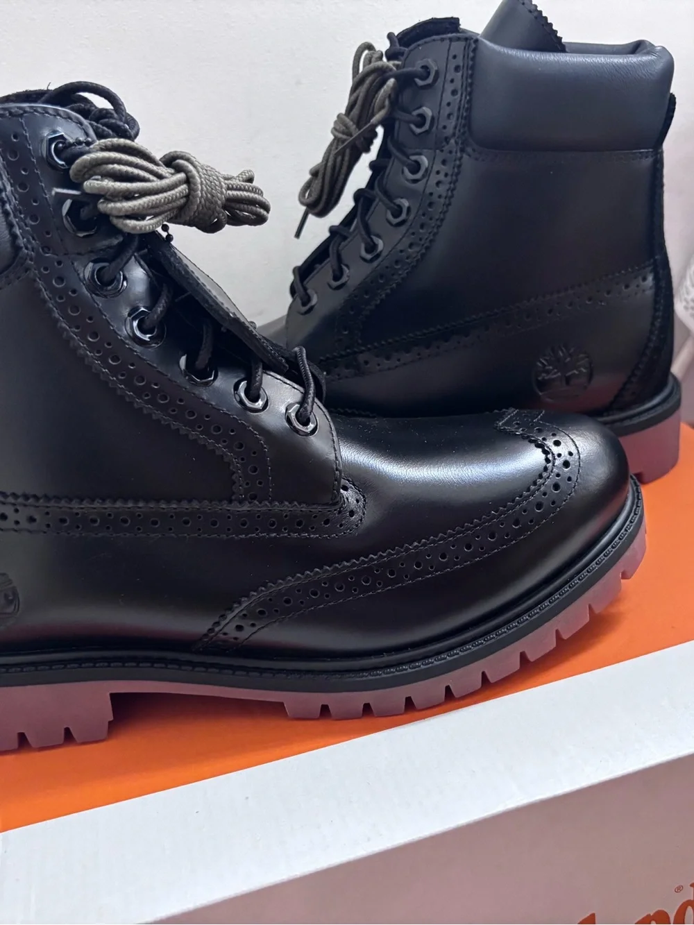Timberland Premium 6-Inch Waterproof Boots Men’s Size 8 Black Full Grain Leather